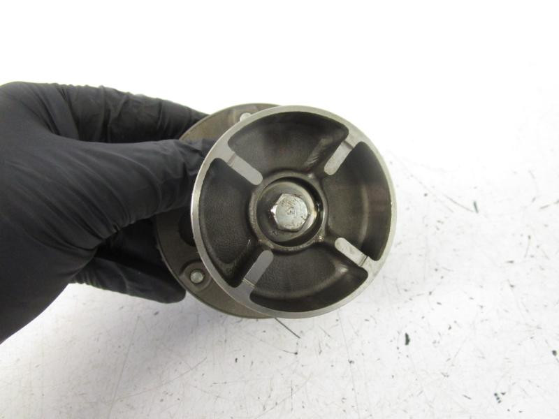 01 Kawasaki ZX 7R Ninja Generator One Way Bearing Shaft 13107-1277